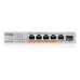 Switch Zyxel XMG-105HP 5 porturi 2.5G Neadministrabil, PoE++, + SFP+ uplink